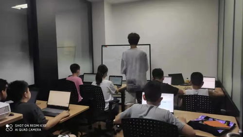科技賦能未來，育才教育集團(tuán)信息學(xué)競(jìng)賽課程正式開班